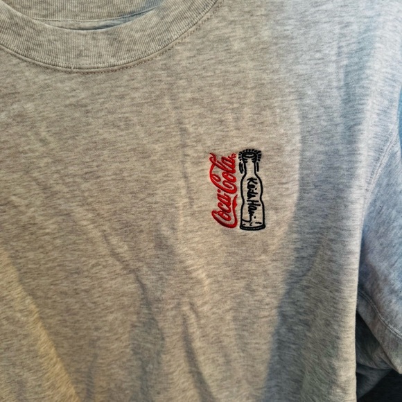 UNIQLO Keith Haring X Coca-Cola® UT Sweatshirt - Picture 4 of 5